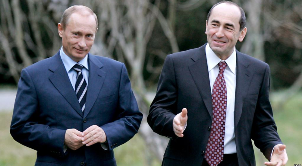 Putin ile Koçaryan arasında telefon görüşmesi